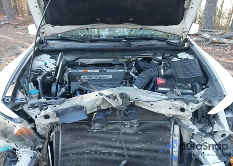 2008 Honda Accord 2.4 Ex-L z USA, uszkodzony, nr VIN 1HGCP26858A009981